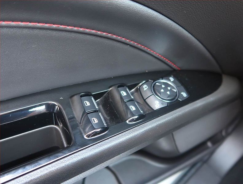 Ford Mondeo (2019) ST-Line 1.5 EcoBoost, Automat - fotka 21 z 27