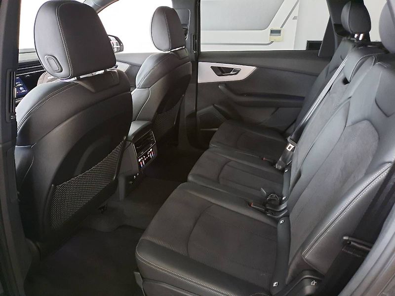 Audi Q7 (2025) 50 TDI quattro (210kW/286k) Ti - fotka 8 z 29