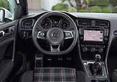 Volkswagen Golf GTI 7. generace.