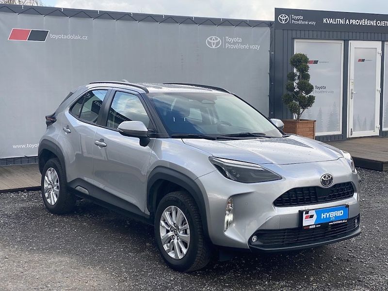 Toyota Yaris Cross 1.5HEV, ČR-1, Comfort, DPH - fotka 1 z 26