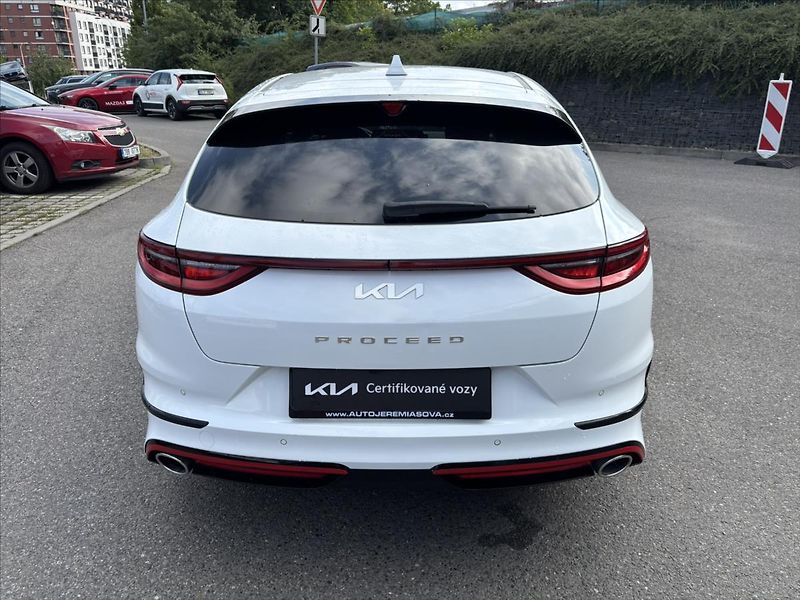 Kia ProCeed 1,6 TGDi 150kW GT ZÁRUKA - fotka 4 z 50