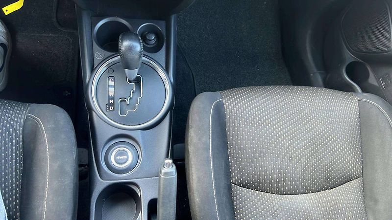 Mitsubishi ASX 2.2 Di-D (110kW) 4WD AT6/8234 - fotka 21 z 50