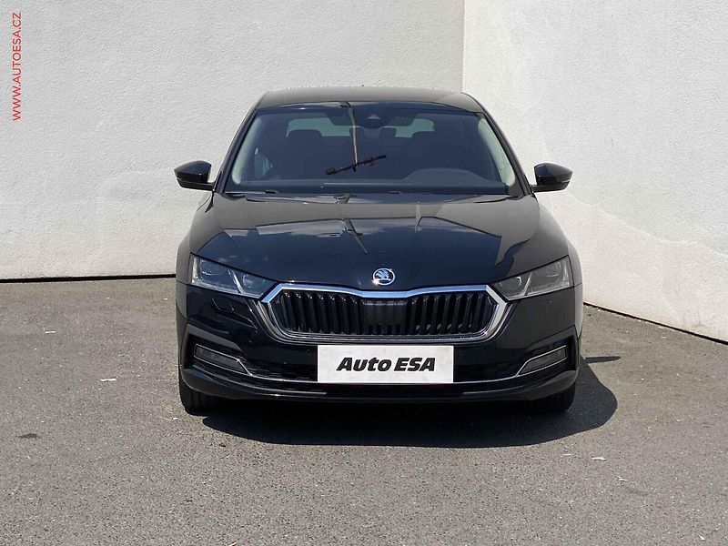 Škoda Octavia (2021) 1.5 TSi, Style, LED, navi - fotka 2 z 19