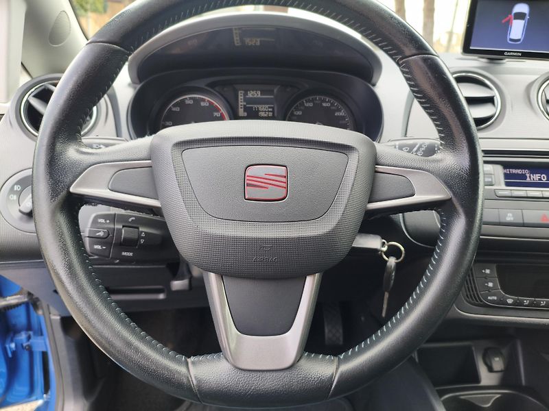Seat Ibiza (2014) 1,2 TSI 77Kw I-tech combi - fotka 24 z 33