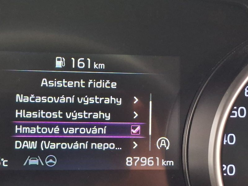 Kia Ceed (2023) SW 1.5T-GDI 118kW -1.MAJITEL - fotka 19 z 38
