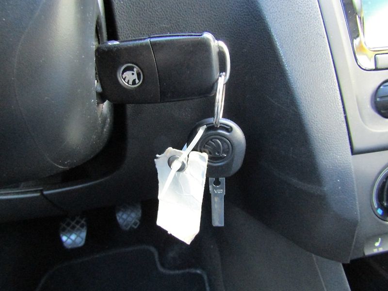 Škoda Rapid (2015) 1.2 TSI 77kW  TOP QUALITY - fotka 33 z 37