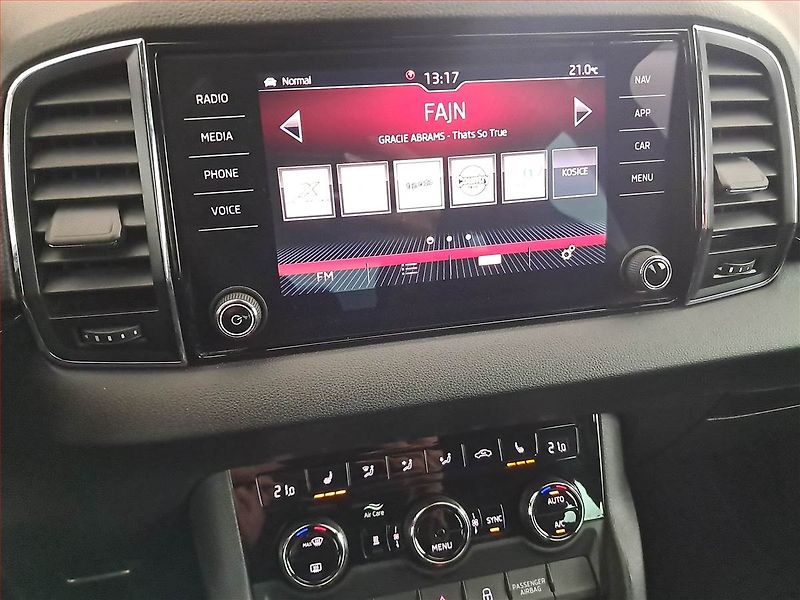 Škoda Karoq (2019) Sportline 2.0 TSI - fotka 12 z 29