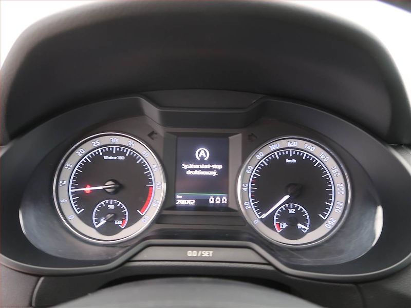 Škoda Octavia (2017) Style 1.6 TDI, Automat - fotka 11 z 16