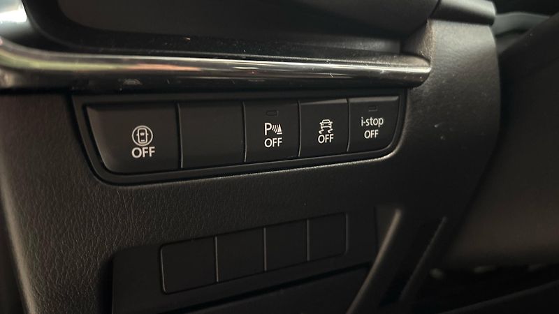 Mazda 3 (2023) 2.0 G122 Plus PO 1. MAJITELI - fotka 15 z 22