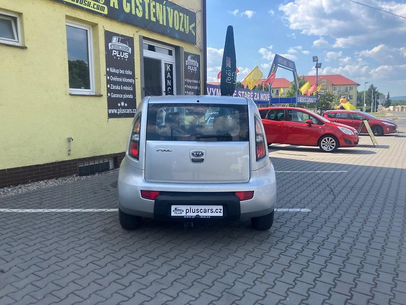 Kia Soul 1,6i (93kW) *KLIMATIZACE* - fotka 4 z 15