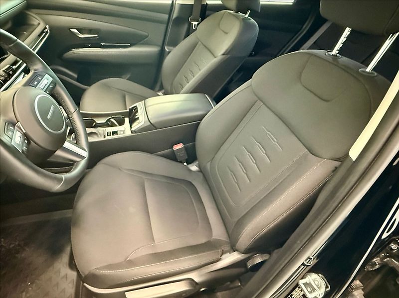 Hyundai Tucson 1,6 T-GDI STYLE MildHybrid - fotka 8 z 19