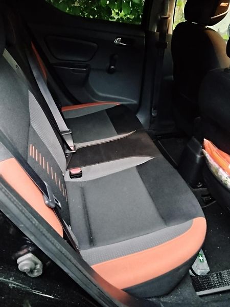 Nissan Micra (2018) Bose TCe 90 - fotka 7 z 17