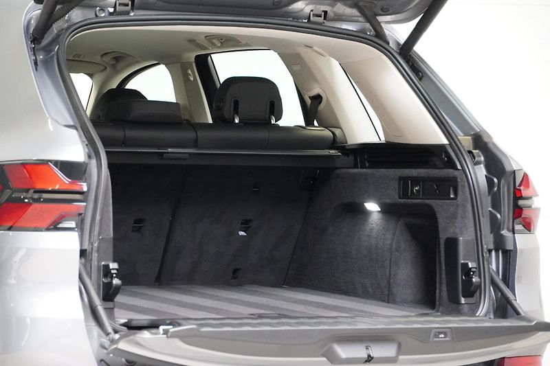 BMW X5 Xdrive30d,ČR,DPH,360,HUD,ACC - fotka 9 z 39