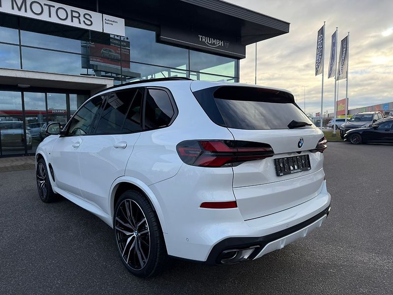 BMW X5 40xd Vzduch Ventilace Tažné - fotka 11 z 38
