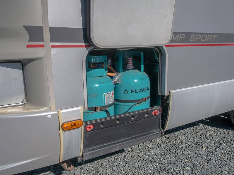 Hymer (2009) 2.3JTD 96KW - fotka 9 z 78