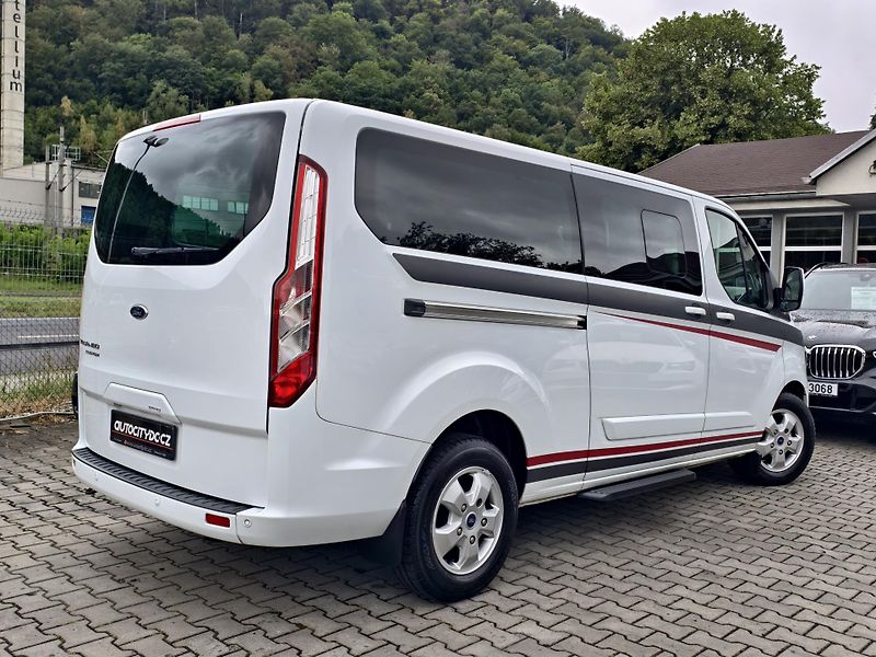 Ford Tourneo Custom 2.0 EcoBlue 125kW, 9 MÍST, L2 - fotka 4 z 25