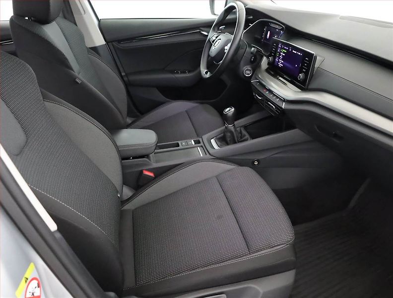 Škoda Octavia (2022) Ambition 2.0 TDI, ČR,1.maj - fotka 7 z 16