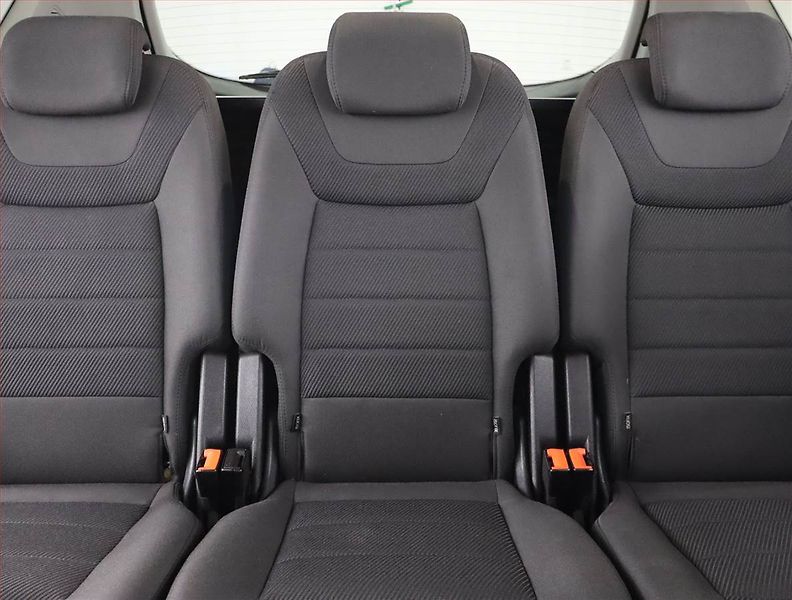 Ford S-MAX (2012) Titanium 2.0 TDCi, Automat - fotka 10 z 21