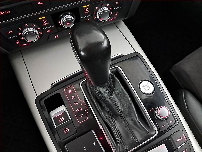 Audi A6 (2017) 3.0 TDI, 4X4, Automat, Kůže - fotka 13 z 24