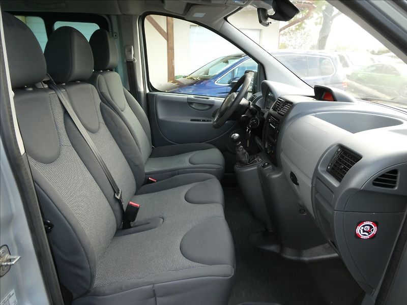 Peugeot Expert Tepee 2,0 HDi 94kW 9.míst L2, 2xkola - fotka 18 z 41