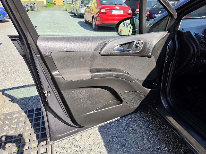 Opel Meriva 1.4 i TZ Park senzor  - fotka 13 z 25
