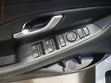 Hyundai i30 (2020) 1.0T-GDi, ČR, AC, temp - náhled 11