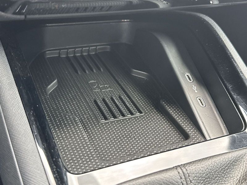 Škoda Kamiq (2025) 1.5 TSI DSG Monte Carlo - fotka 24 z 34