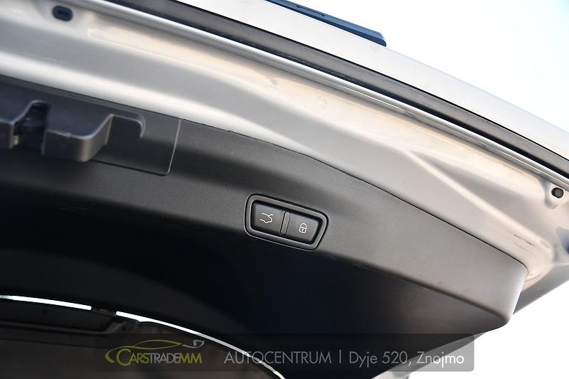 Alfa Romeo Stelvio 2,2 JTDm Q4 154kW TAŽNÉ - fotka 47 z 53