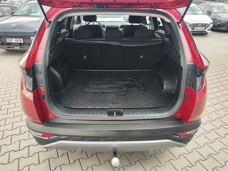 Hyundai Tucson 1.6 T-GDI/110kW Smart Navi 4x4 - fotka 9 z 41