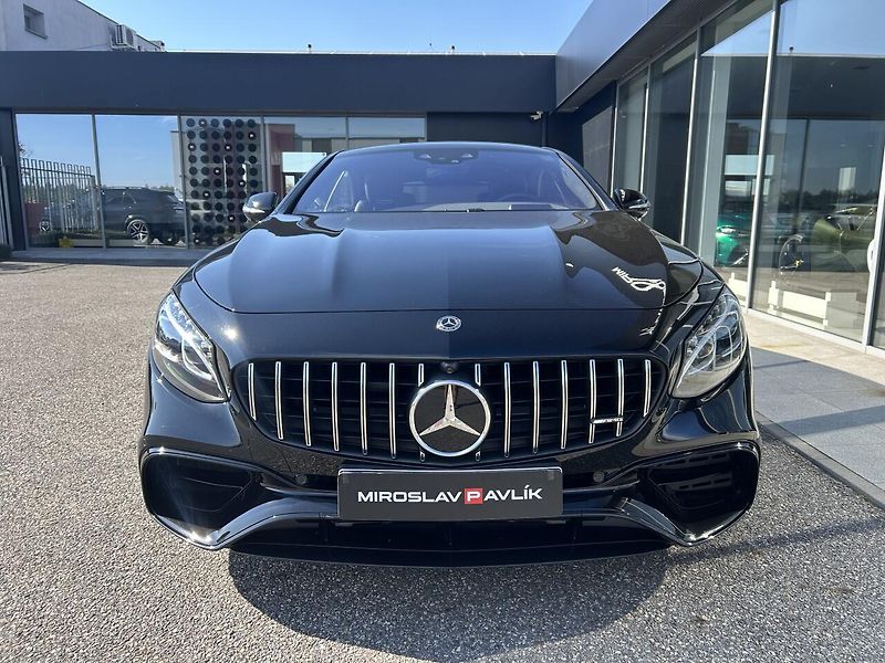 Mercedes-Benz Třídy S S 63 AMG 4MATIC+ Coupe - fotka 2 z 35
