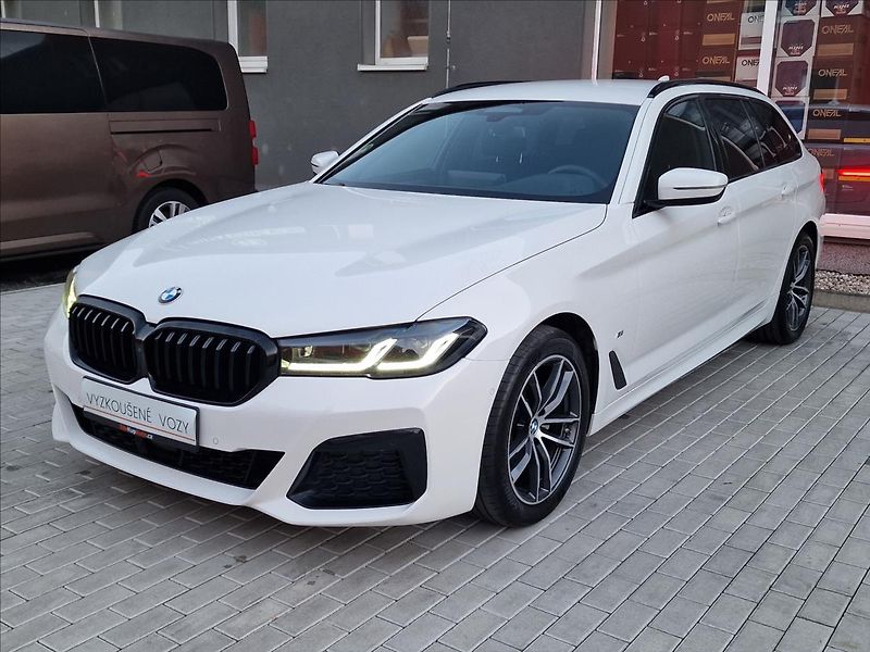 BMW Řada 5 520d Xdrive M-Sport ČR,1.Maj. - fotka 5 z 50