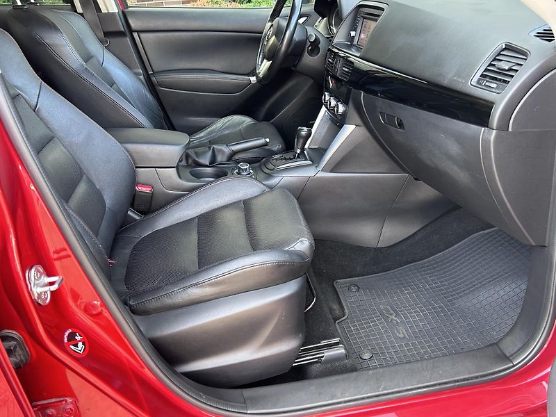 Mazda CX-5 2.0 Skyactiv-G AWD AT Revolut. - fotka 12 z 38