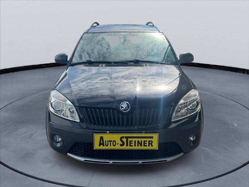 Škoda Roomster 1,2 TSi, DSG,Panorama - fotka 1 z 19