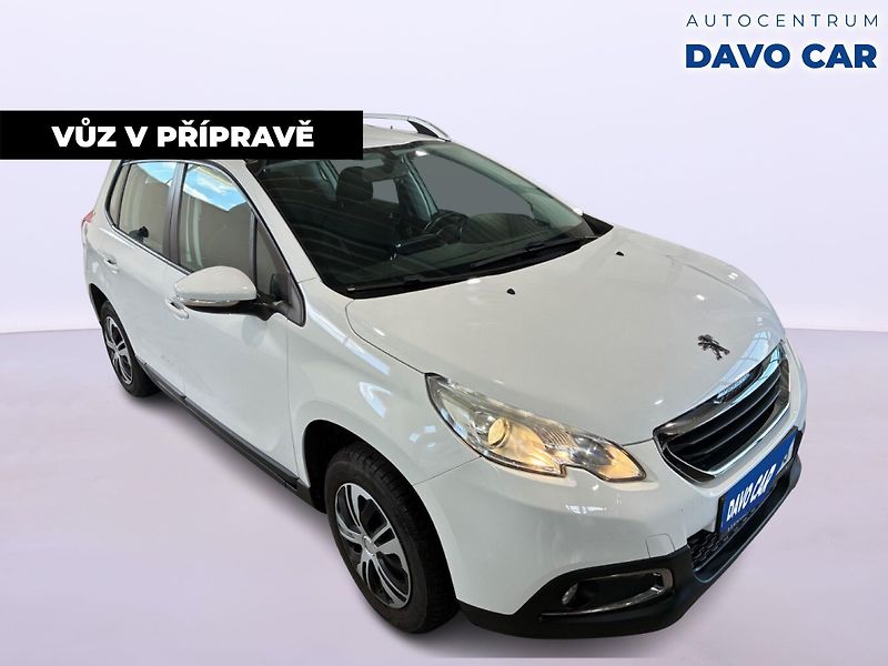 Peugeot 2008 1,2 PT 60kW CZ Klima - fotka 2 z 12