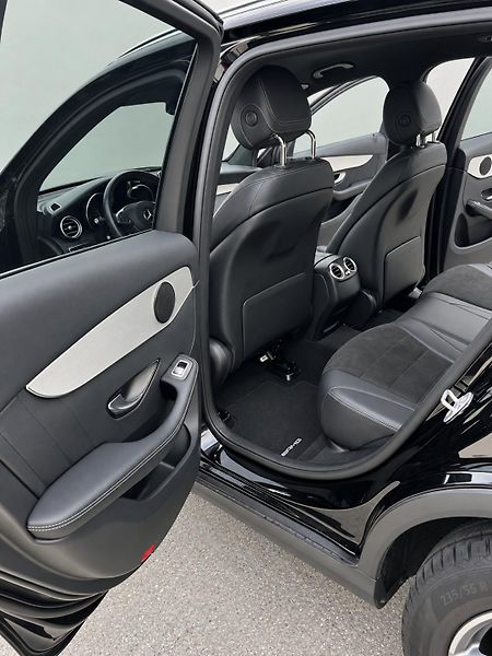 Mercedes-Benz GLC (2018) - fotka 13 z 20