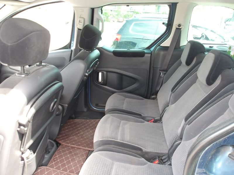 Peugeot Partner Tepee 1,6HDi MULTISPACE(2xšoupačky) - fotka 28 z 33