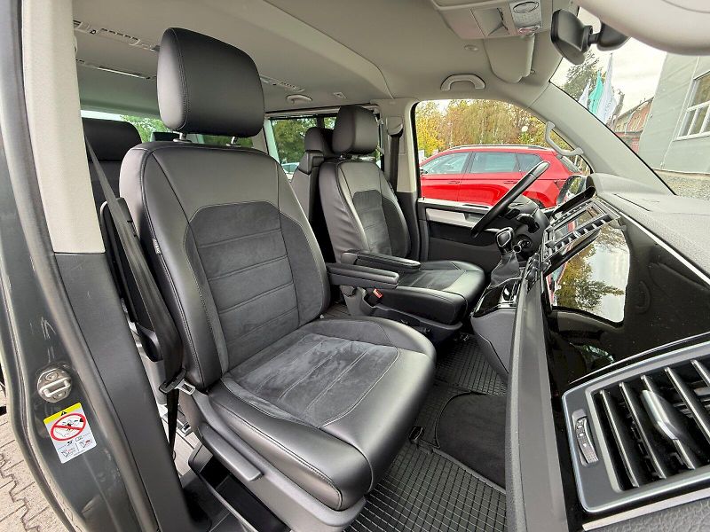 Volkswagen Multivan (2018) 2.0 TSI 150 kW 4x4 DSG - fotka 20 z 23