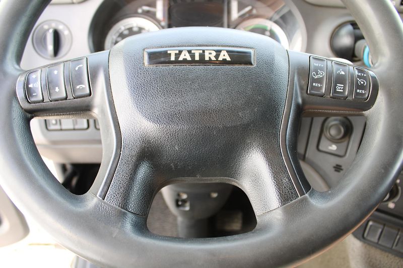 Tatra T158 4x4 Phoenix Hydraulika E6 - fotka 10 z 16