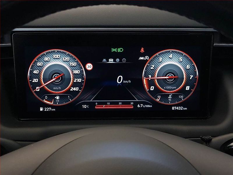 Hyundai Tucson (2022) Smart 1.6 T-GDI - fotka 9 z 16