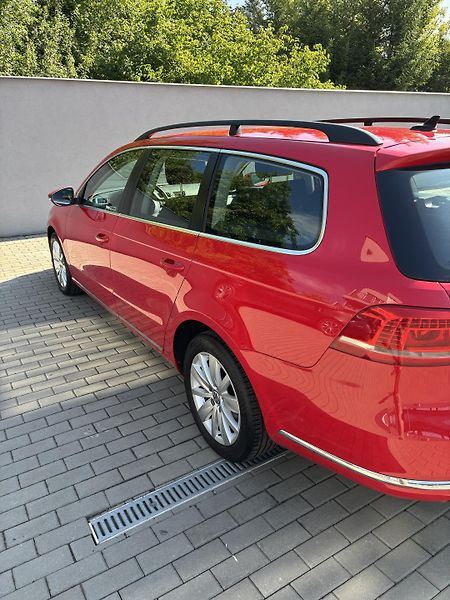 Volkswagen Passat (2013) VW PASSAT B7 HIGHLINE, 130KW - fotka 7 z 23