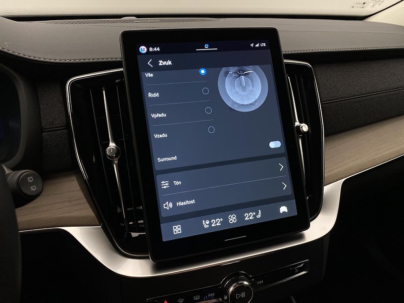 Volvo XC90 (2026) T8 AWD Plug-in BRIGHT PLUS 7m - fotka 61 z 72