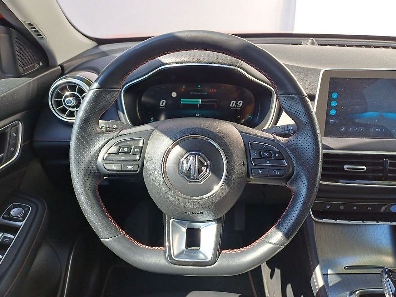 MG HS Excite 1,5 TGI 119 kW 2WD 7AT - fotka 10 z 17