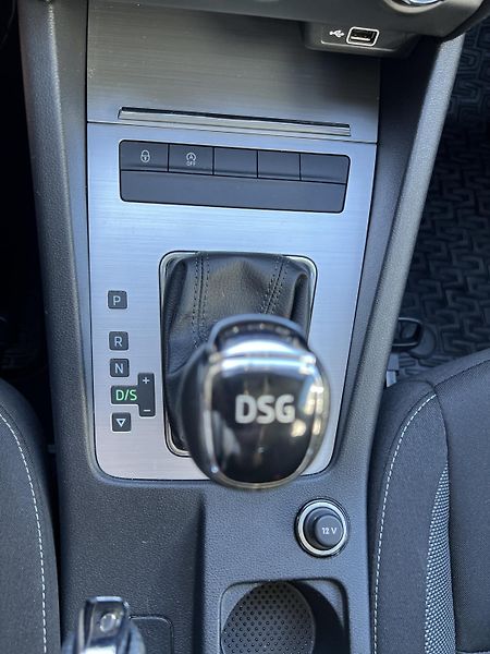 Škoda Octavia 1.4TSi 110kw DSG KLIMA TAŽNÉ - fotka 20 z 38