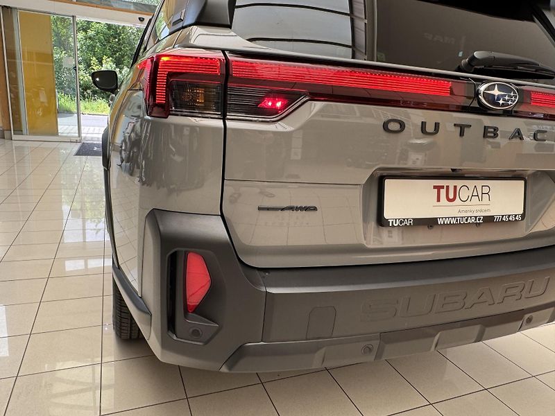 Subaru Outback 2,4T Premier XT - fotka 56 z 58