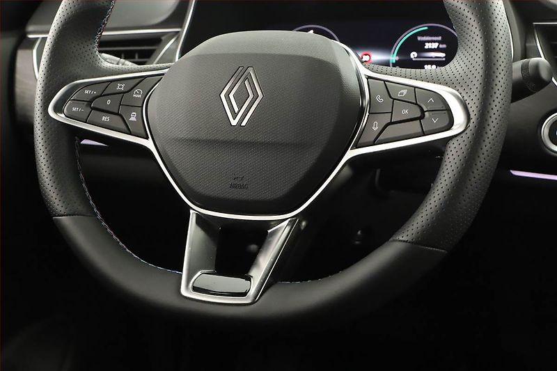 Renault Arkana (2025) E-Tech, Esprit Alpine, Navigac - fotka 20 z 21