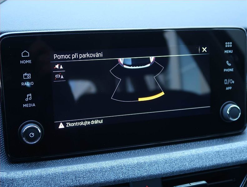 Škoda Scala (2025) Selection 1.0 TSI - fotka 16 z 18