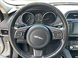 Jaguar F-Pace 3,0 d 221kw AWD Aut. DPH - náhled 15