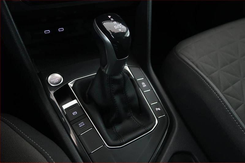 Volkswagen Tiguan (2020) 1.5 TSI - fotka 17 z 19