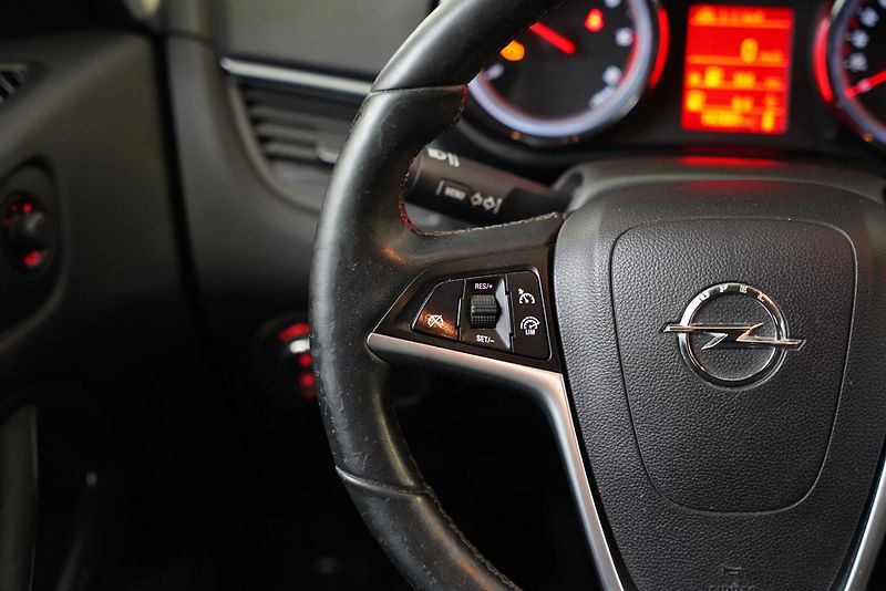Opel Zafira - fotka 15 z 27