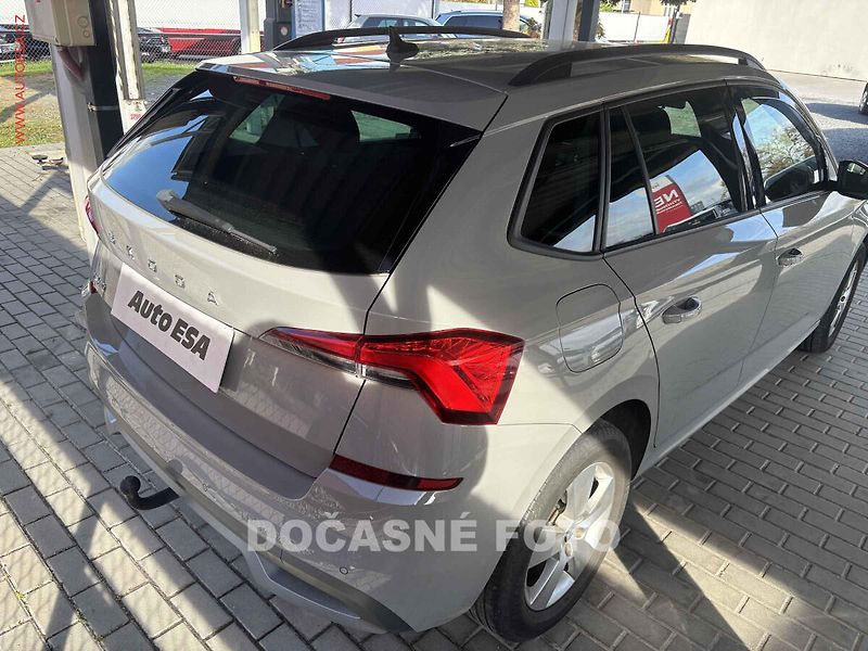 Škoda Kamiq (2021) 1.5 TSi, 2.maj,ČR, DSG, LED - fotka 2 z 3